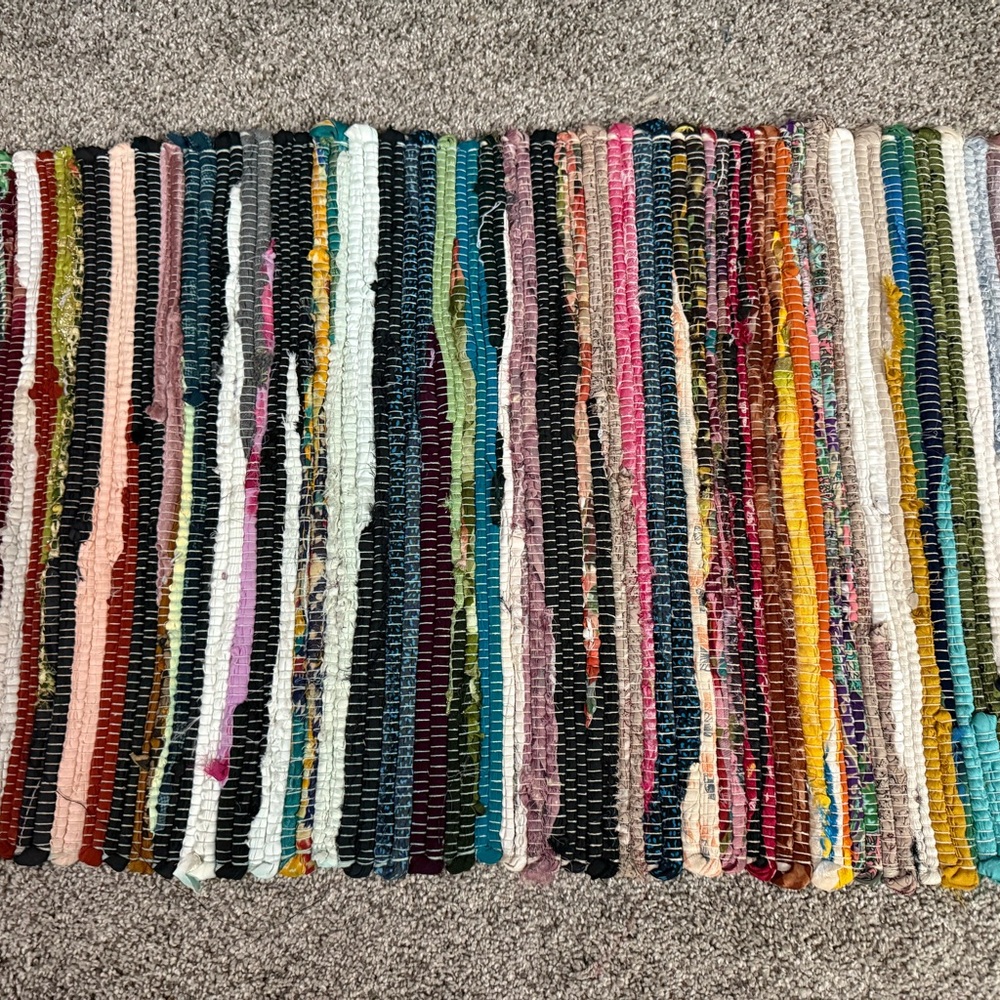 Handcrafted Rag Rug - Picture 2 of 4